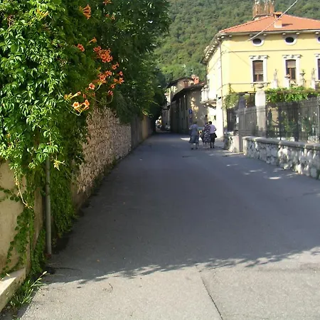 La Patirana 게스트하우스 잔도비오